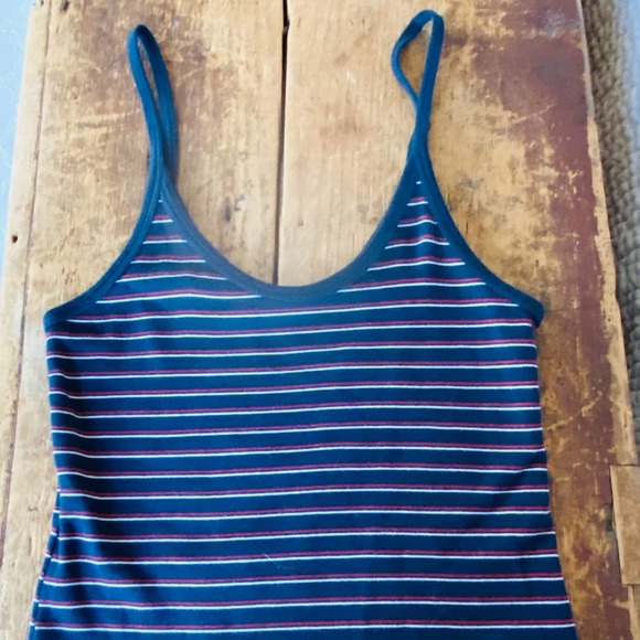 Brandy Melville Faye Striped Navy Tank - Picture 4 of 6